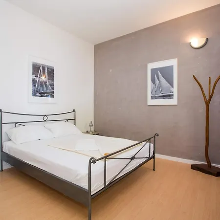 Vidak - With Terrace And Sea View - A2 Appartement